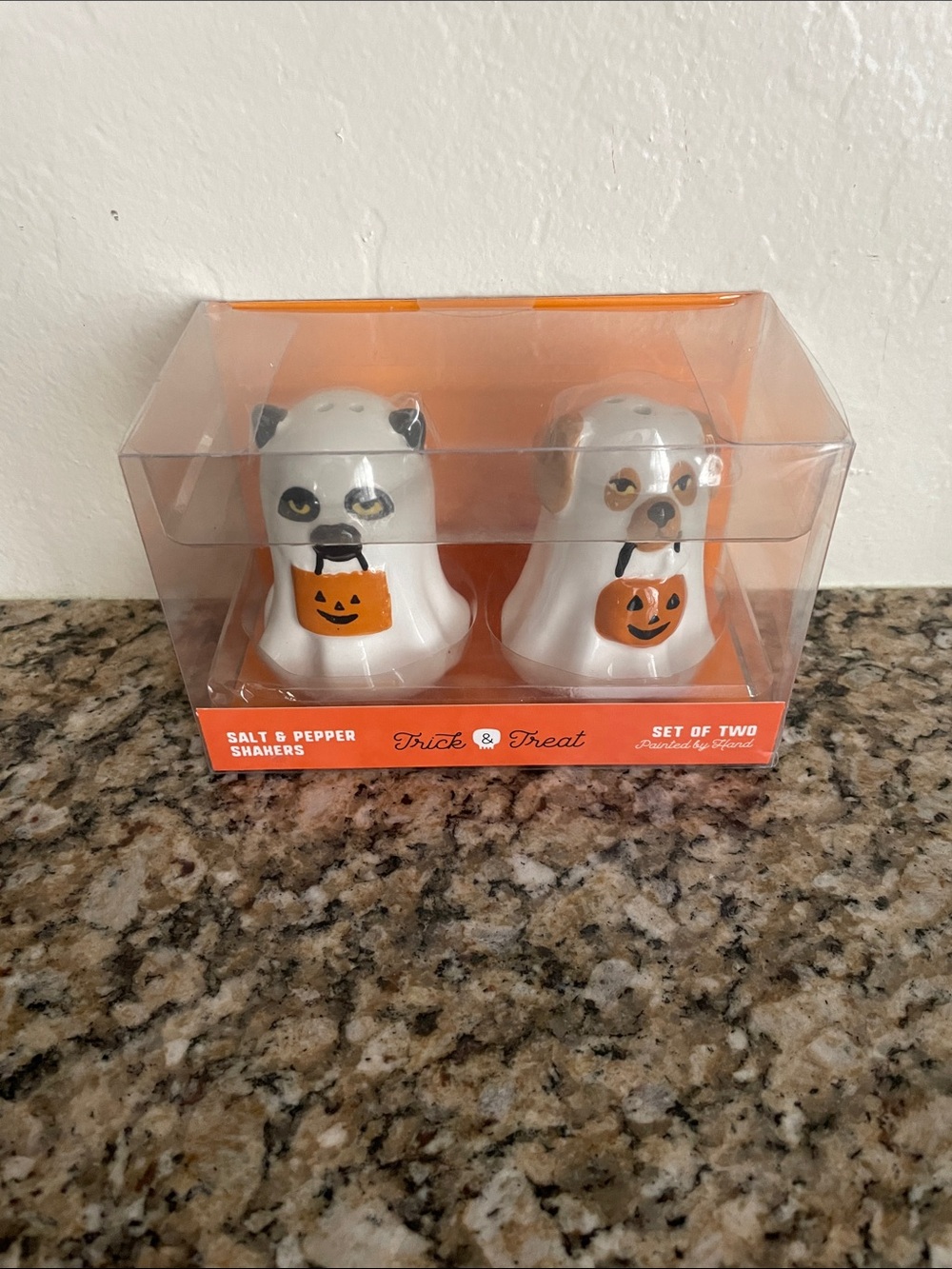Halloween Dog & Cat Ghost Salt & Pepper Shakers - Pumpkin Trick or Treat